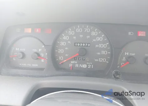 2005 Mercury Grand Marquis Ls/Lse z USA, uszkodzony, nr VIN 2MEFM75WX5X662759